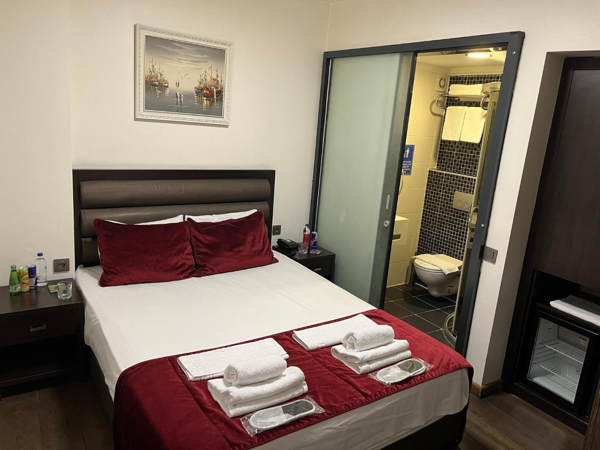 Pandora Hotel — Foto 1